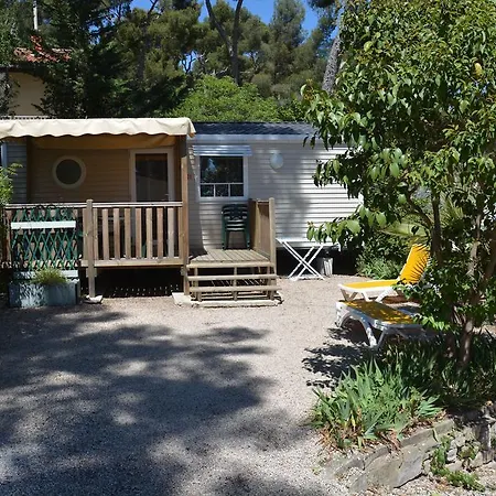 Campsite Camping De Ceyreste 4*