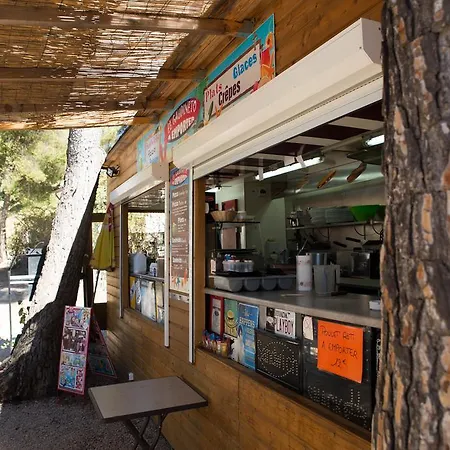 Camping De Ceyreste Campsite