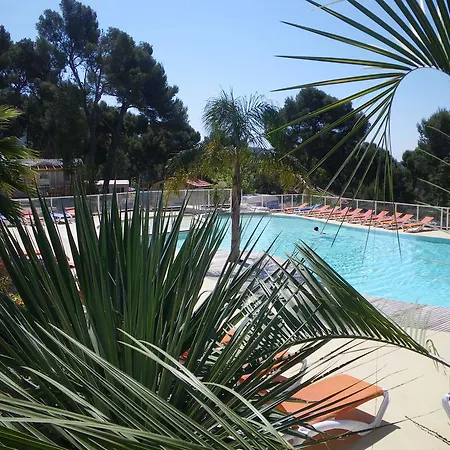 Campsite Camping De Ceyreste La Ciotat